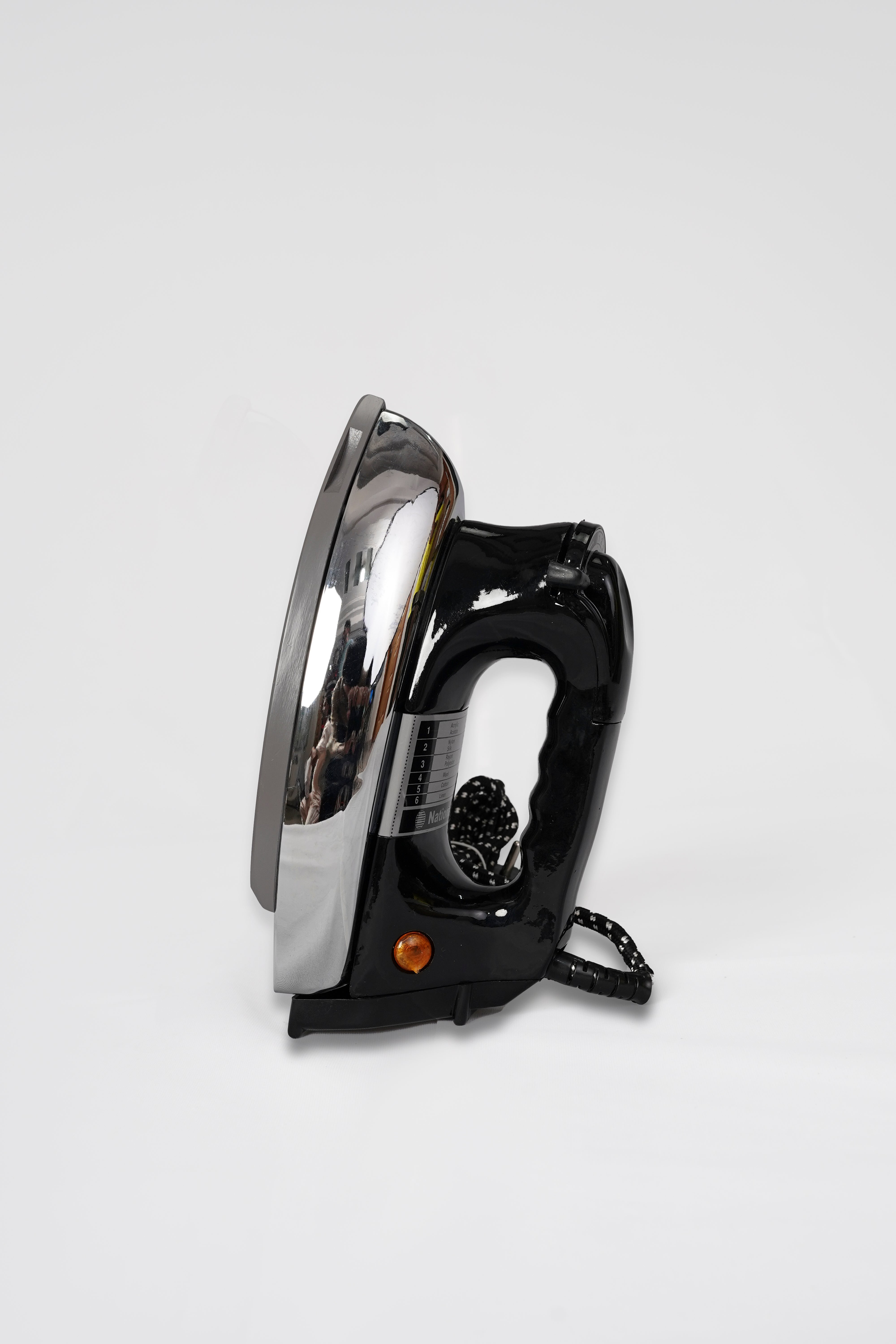 Iron NI-560